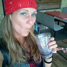 Tracie Teague's Instagram, Twitter & Facebook