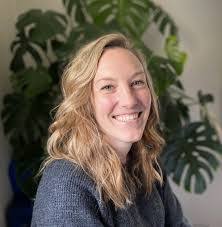 Hannah Heublein's Instagram, Twitter & Facebook