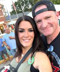 Sassy & Pops are thrilled about baby McCurry coming in July!!🥰