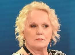 Paralimpiadi 2024: l'intervista all'atleta Angela Procida è un inno allo  sport! Video