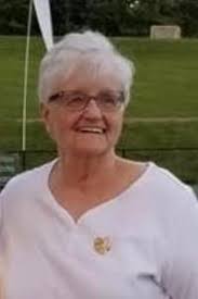 Sandra Tobey's Instagram, Twitter & Facebook