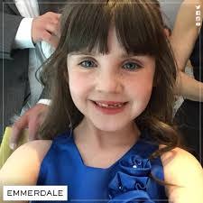 Iris Ryder's Instagram, Twitter & Facebook