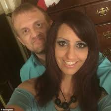 Former convict gets into an EXPLOSIVE argument with her husband over sexts 