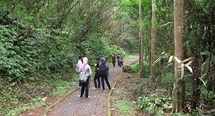 Terimakasih banyak sudah menyaksikan video ini :d semoga bermanfaat :d. 10 Tips Backpacker Ke Bandung Yang Murah Meriah