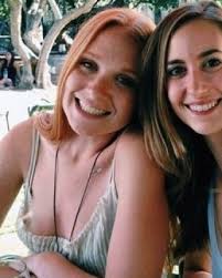 Downblouse Pics - Boobs On Parade - Naked Girls Pics