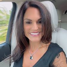 Danielle Mizzoni (@dmizzoni7) • Threads, Say more