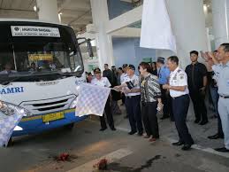 Akan lebih baik apabila kamu menyewa uber atau supir pribadi. Buruan Coba Damri Buka Lowongan Kerja Untuk Lulusan Sma Dan Smk Bisnis Liputan6 Com
