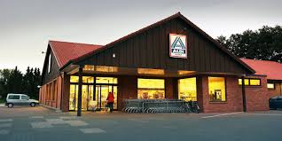 Die kunden können über die webseite. Supermarkt Ranking So Beliebt Sind Aldi Lidl Rewe Und Co In Deutschland Business Insider