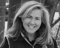 Margo Walsh's Instagram, Twitter & Facebook