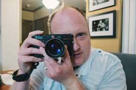 Review of the Leica D-Lux 6 for Street Photography