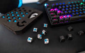 Logitech g502 hero high performance gaming mouse. Logitech G Stellt Die Mechanische Gaming Tastatur Pro X Mit Neuen Austauschbaren Schaltern Fur Ultimative Personalisierung Vor Lassen Sie Uns Uber Videospiele Sprechen