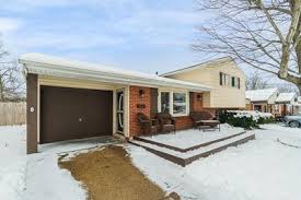 Police are working with the coroner and forensic services to determine evans's cause of death. 2465 Bracebridge Dr Colerain Township Oh 45231 Mls 1690118 Coldwell Banker