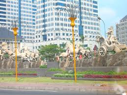 23/1999 menuntut adanya akuntabilitas dan transparansi dalam setiap pelaksanaan tugas, wewenang. File Sculptures Of Horses In Front Of The Bank Indonesia Building Jakarta 2007 Jpg Wikipedia