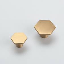 Let us give you a helping hand(le) with modern kitchen hardware. 2021 Gold Kitchen Cabinet Knobs Solid Brass Hexagon Shape Furniture Drawer Handles Pulls Single Hole Dresser Knobs Cupboard Door Handle From Handlehand 1 95 Dhgate Com