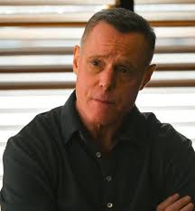 Happy birthday to Jason Beghe from Chicago P.D. (Voight) and Jake Lockett  from Chicago Fire (Carver). They celebrated their birthdays this week.