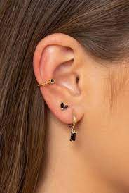 V Shaped Black Stud Earrings Second Hole Earrings Gold Black Earrings Silver Studs Black Stones Black Jewelry Silver Cute Earrings In 2021 Black Stud Earrings Black Earrings Black Jewelry