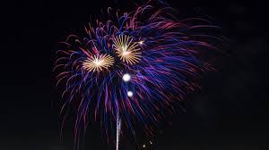 Here S Where To Catch Fourth Of July Fireworks This Year And What S Different About Some Celebrations In 2020 Fireworks Fireworks Festival Fourth Of July
