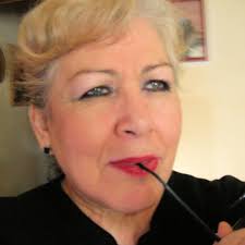 Elba Rangel's Instagram, Twitter & Facebook