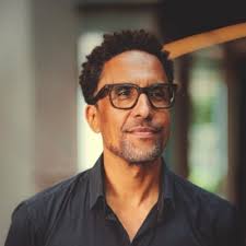 10 years ago I had a big decision to make. Should I quit my amazing job at  Denmark's largest company A.P. Moller