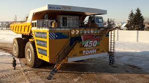 How much does a dump truck cost. Belaz 75710 The Giant Dumptruck From Belarus Bbc Future