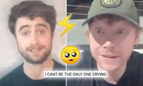 Harry Potter Stars Daniel Radcliffe, Rupert Grint & Tom Felton Reunite For  '19 Years...