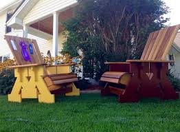 Minnesota Gopher Adirondack Chairs Made By John Miller From Blaine Mn Minnesota Gophers Deck Furniture Gopher