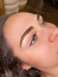 Kara Sanchez's Instagram, Twitter & Facebook