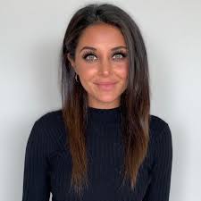 Lauren Buzzelli's Instagram, Twitter & Facebook