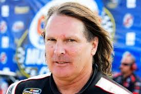 Aaron Roesler's Instagram, Twitter & Facebook