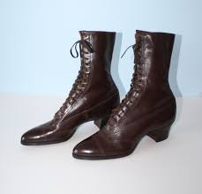 Antique Victorian Brown Leather Lace Up Boots Diamond Brand St Louis Late 1800s Early1900s Leather Lace Up Boots Leather And Lace Brown Leather Boots