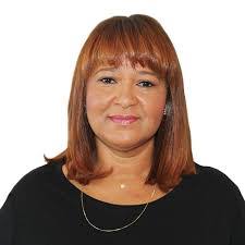 Shirley Souza's Instagram, Twitter & Facebook