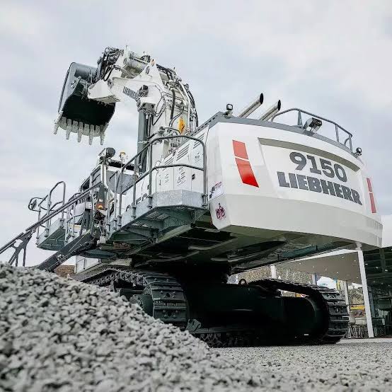 Liebherr R960 SME Litronic Excavator