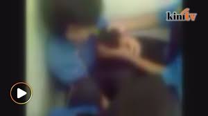 Buli | 10 pelajar disiasat kes buli rakan. Video Buli Pelajar Perempuan Pula Tersebar Di Laman Sosial Video Dailymotion