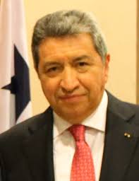 File:Embajador José Ignacio Piña Rojas.jpg