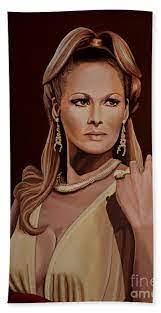 Ursula Morrow's Instagram, Twitter & Facebook