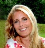 Michelle Heitz's Instagram, Twitter & Facebook