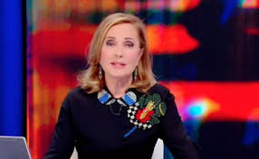 Barbara palombelli risponde a eleonora giorgi dopo la gaffe sullo stipendio misero del figlio paolo barbara palombelli, nella puntata di forum di venerdì 19 ottobre 2018, ha chiesto a paolo. Stasera Italia Barbara Palombelli Sullo Scandalo Sanita Possibile Che Non Si Riesca Abbiamo Paura Di Che Libero Quotidiano