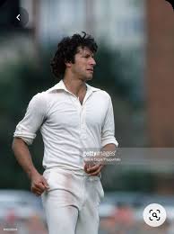 He made his test match debut for pakistan against australia in the united arab emirates on 22 october 2014. Imran Khan In Rocky Balboa Theme Tribute Imran Khan Pakistan Imran Khan Cricketer Imran Khan Bowling