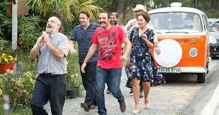 'çakallarla dans 5' filminin oyuncuları çocukluklarına döndü | süper kulüp haberlerisüper kulüp haberleri. Cakallarla Dans 4 Filminin Konusu Nedir Film Nerede Cekildi Iste Cakallarla Dans 4 Filminin Oyuncu Kadrosu Burada Medya Haberleri