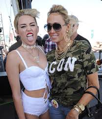 Many people, celebs and normals alike, have been playing around with new hairstyles while isolating at home. Miley Cyrus S Mother Tish Defends Parenting Style Hello
