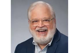 Warren Yoder's Instagram, Twitter & Facebook