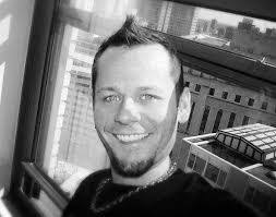 Lesa Easterling's Instagram, Twitter & Facebook