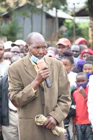 Последние твиты от ndindi nyoro (@ndindinyoro). Ndindi Nyoro On Twitter Earlier Today At Nyakahura Kangema Condoling With The Family Of Mr Irungu Who Lost Five Family Members Through A Road Accident Last Week My Sincere Condolences To The