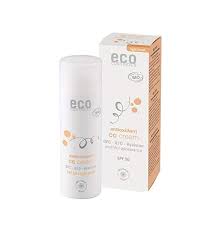 Eine studie besagt, das tagescremes mit lsf nicht so effektiv wirkt wie sonnencremes. Getonte Tagescreme Die Perfekte Foundation Alternative Im Sommer