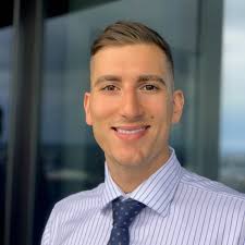 Alex Stam's Instagram, Twitter & Facebook