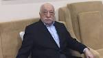 صحفي سعودي "مقرب من ديوان