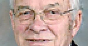 Vivian Busse's Instagram, Twitter & Facebook