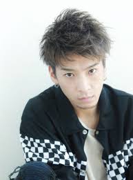 ルーズメイクソフトツイストショート メンズ 髪型 lipps 原宿 mens hairstyle メンズ ヘアスタイル ツイストパーマ メンズ メンズ ヘアスタイル メンズ パーマ