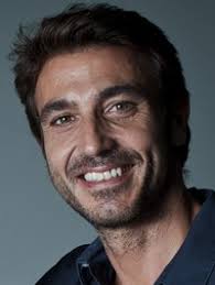 Daniele liotti, el actor italiano más sexy, es la pareja de mónica cruz en su debut cinematográfico. Daniele Liotti Edad Biografia Peliculas Noticias Filmografia Premios Decine21