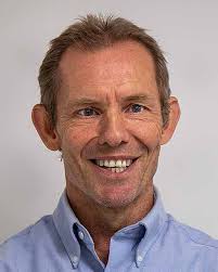 A tree-ish approach to community SEE PAGE 6